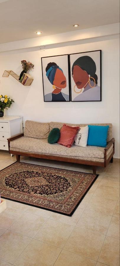דירה לזוג על שוק מחנה יהודה Appartement Jeruzalem Buitenkant foto