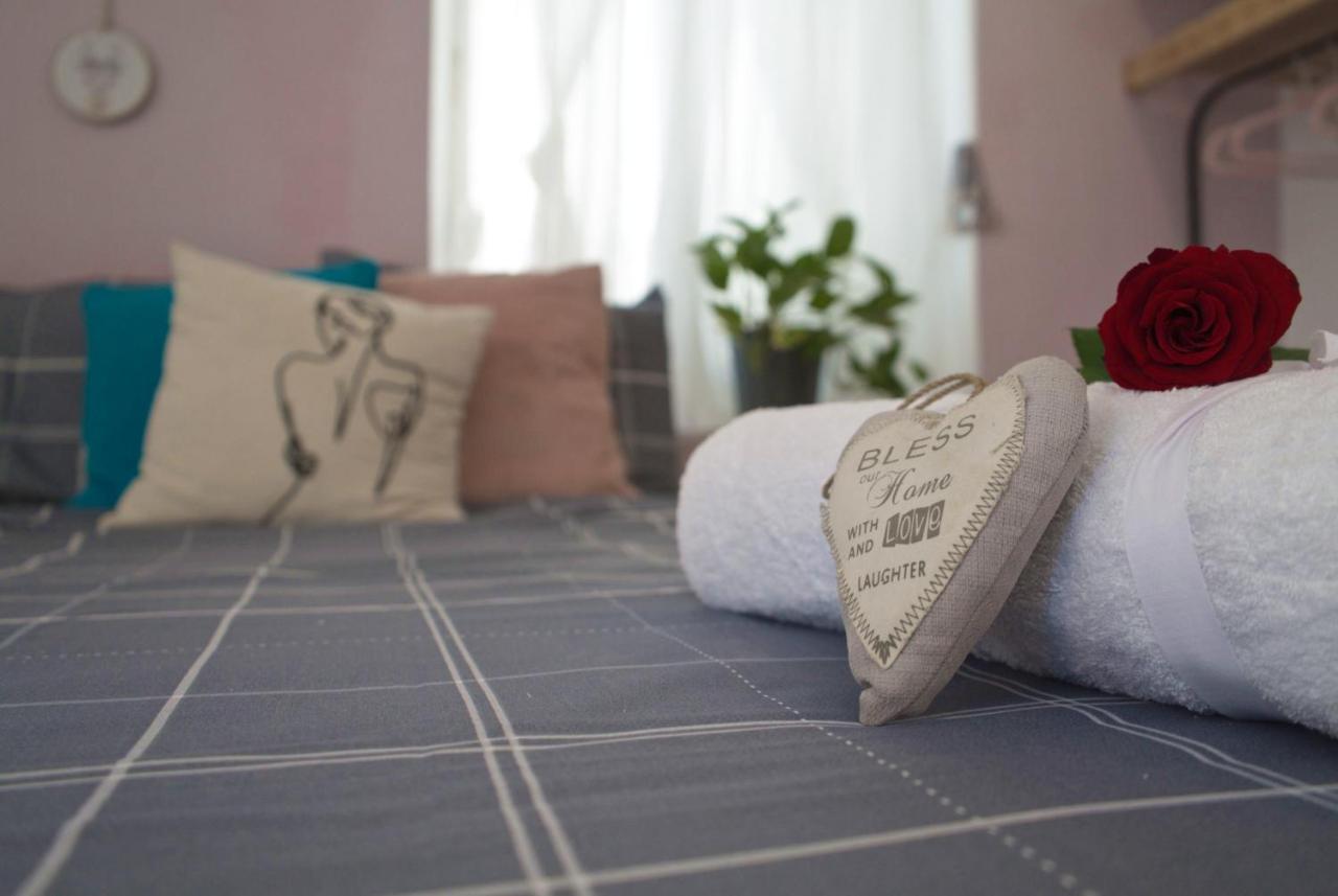 דירה לזוג על שוק מחנה יהודה Appartement Jeruzalem Buitenkant foto