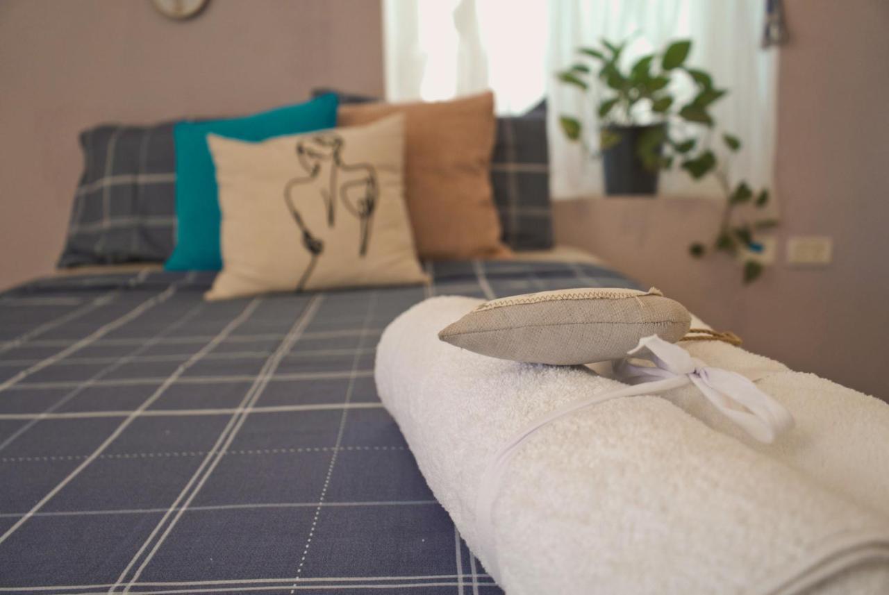 דירה לזוג על שוק מחנה יהודה Appartement Jeruzalem Buitenkant foto