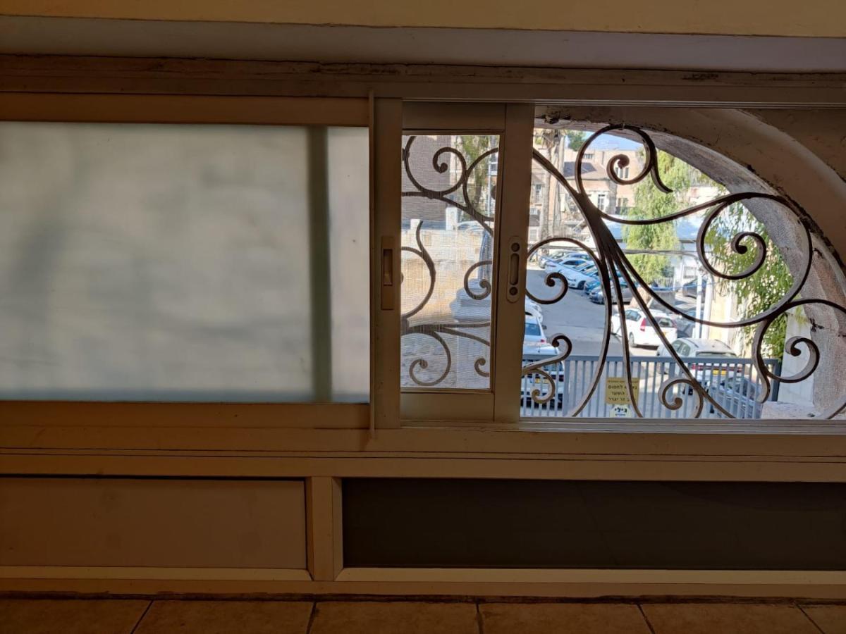 דירה לזוג על שוק מחנה יהודה Appartement Jeruzalem Buitenkant foto