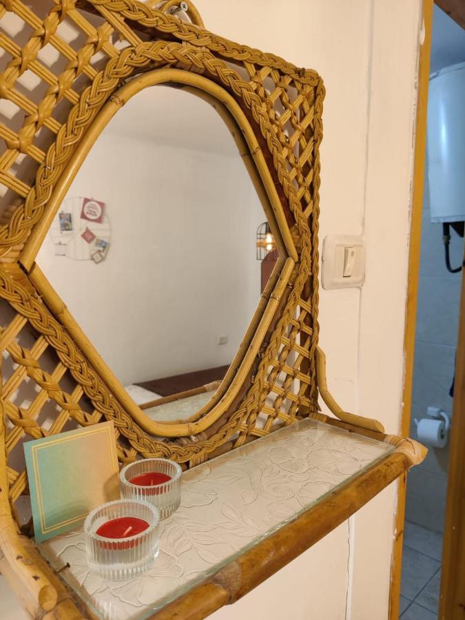 דירה לזוג על שוק מחנה יהודה Appartement Jeruzalem Buitenkant foto