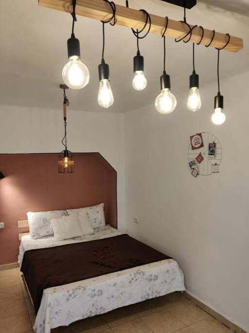 דירה לזוג על שוק מחנה יהודה Appartement Jeruzalem Buitenkant foto