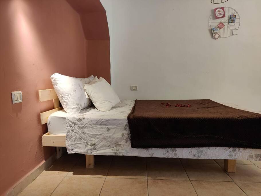 דירה לזוג על שוק מחנה יהודה Appartement Jeruzalem Buitenkant foto