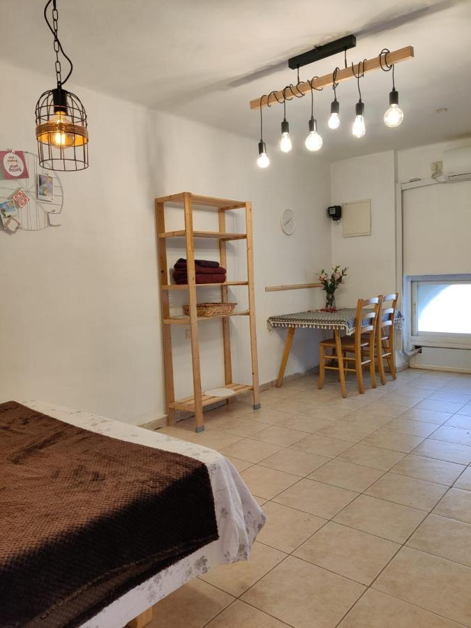 דירה לזוג על שוק מחנה יהודה Appartement Jeruzalem Buitenkant foto